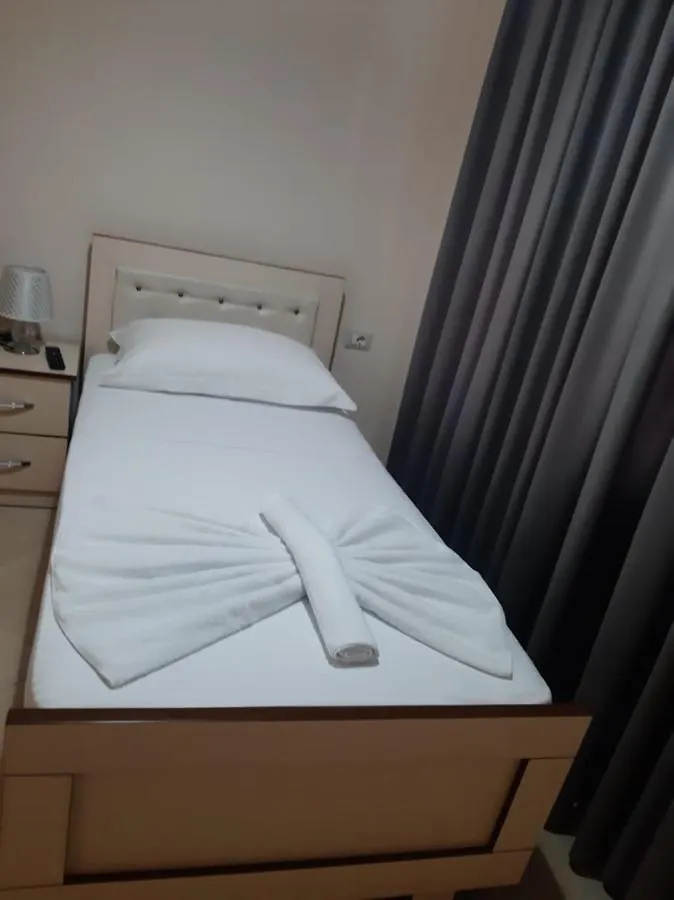 R Hotel Zhaban Albanien