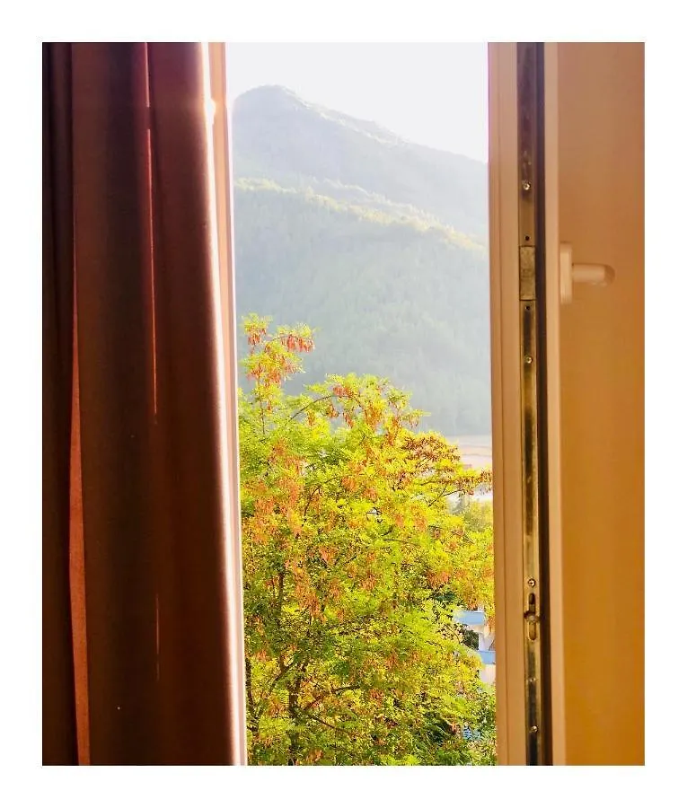 R Hotel Zhaban Albanien