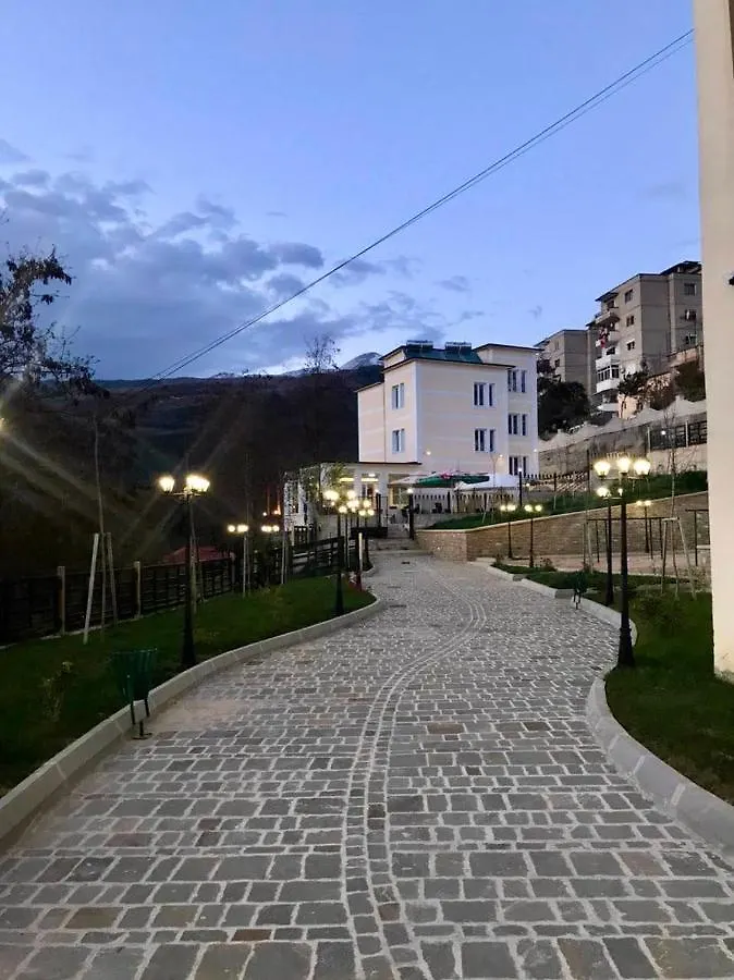 R Hotel Corovode 0*,  Albania