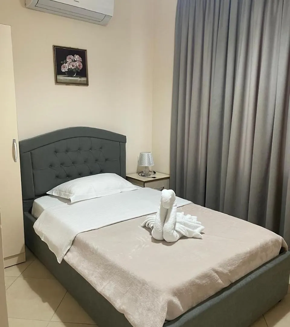 R Hotel Corovode
